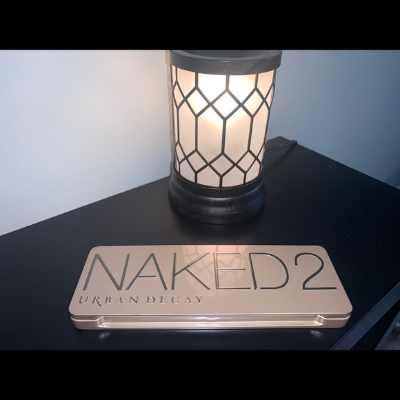 NAKED 2 - Picture 1 of 4